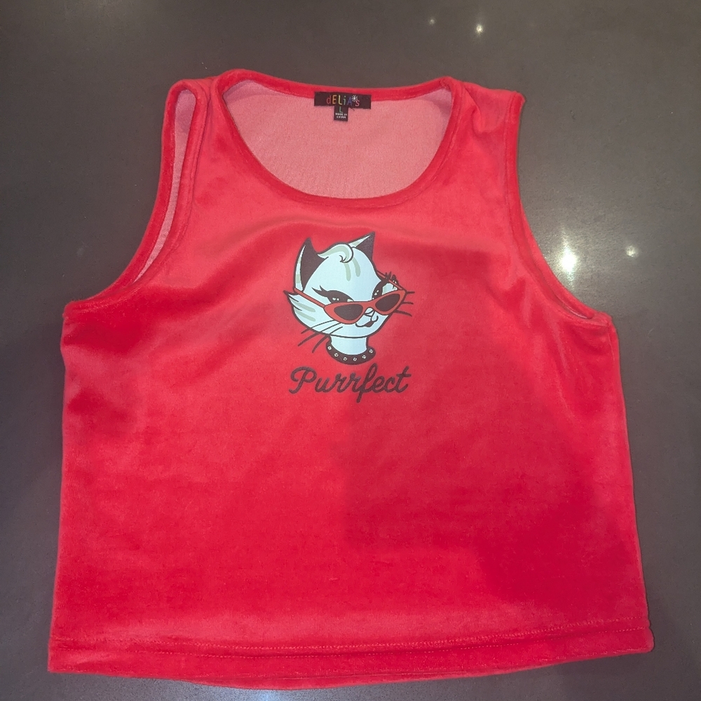 Graphic Tank